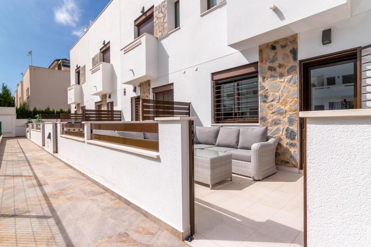 Bahia Homes Torrevieja Kültér fotó